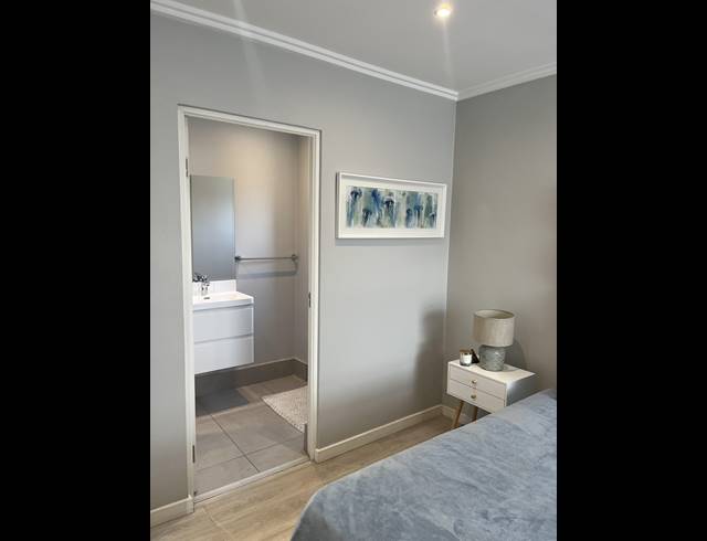 2 BEDROOM APARTMENT RENTED IN MORNINGSIDE